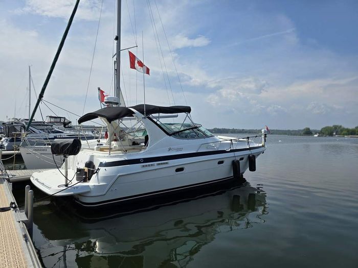 1998 Cruisers Yachts 3375 Esprit Photo 2 of 40