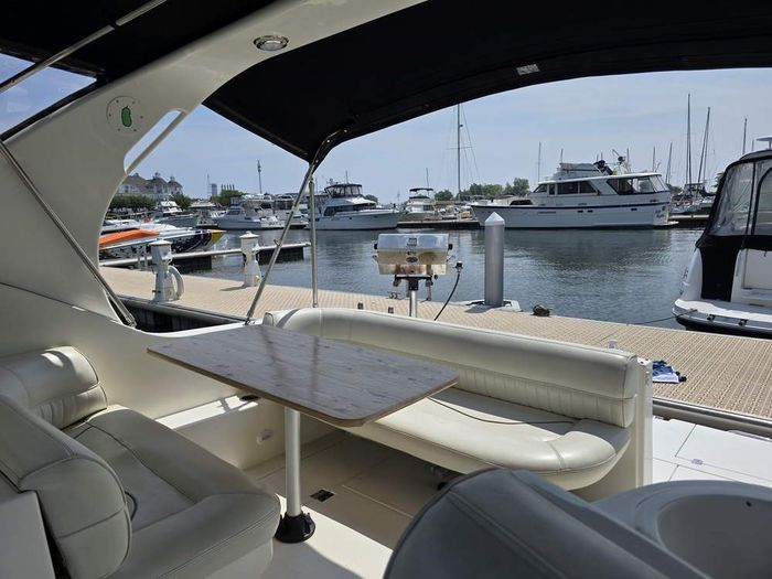 1998 Cruisers Yachts 3375 Esprit Photo 11 of 40