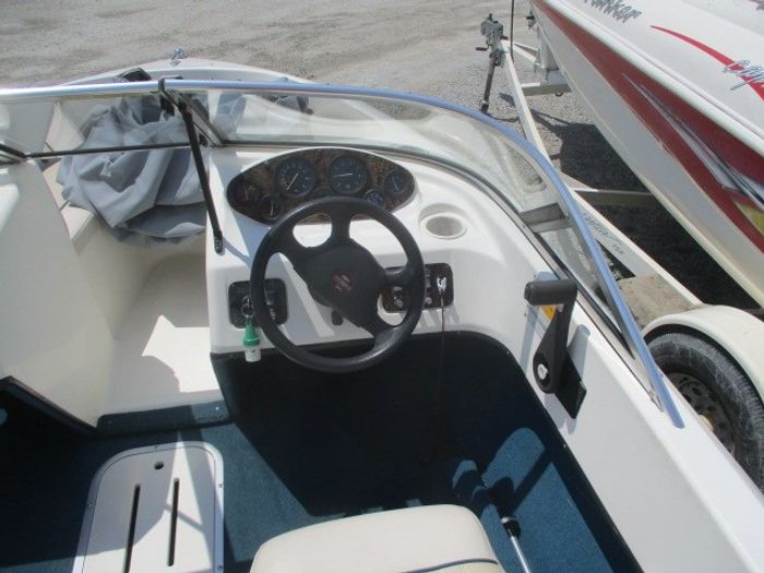 1998 Sunbird Spirit 170 Photo 2 of 10