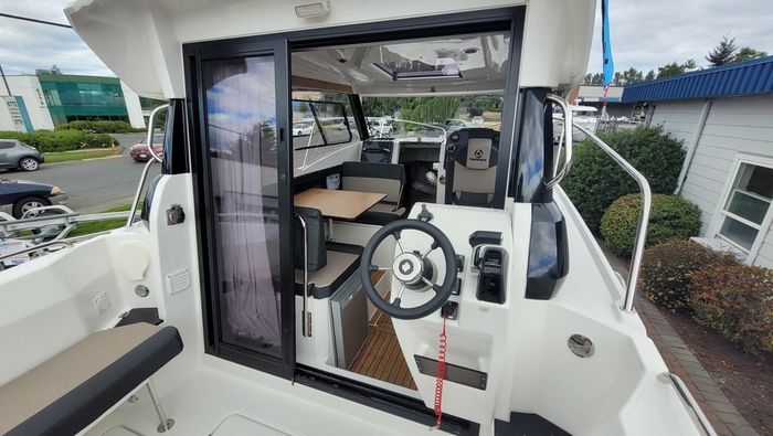 2022 Parker Poland 750 Cabin Cruiser Photo 7 of 38