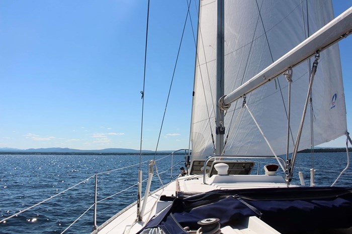 1984 Hunter 31 Photo 3 sur 37