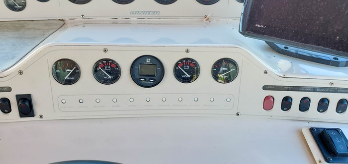 1996 Rinker Fiesta Vee 300 Photo 33 sur 64