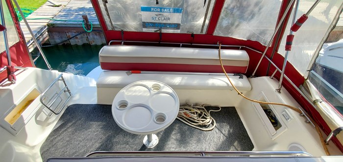 1996 Rinker Fiesta Vee 300 Photo 61 sur 64