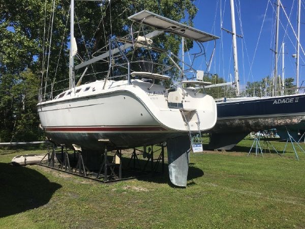 2006 Hunter 38 Photo 4 sur 27