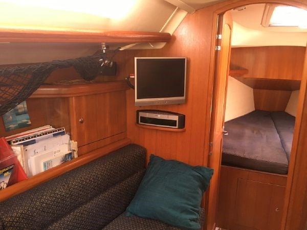 2006 Hunter 38 Photo 14 sur 27
