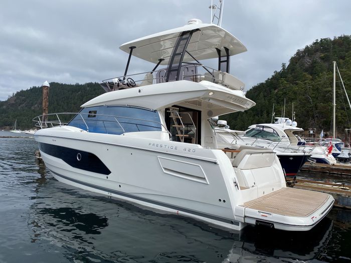 2023 Prestige 420 Fly Photo 6 sur 39