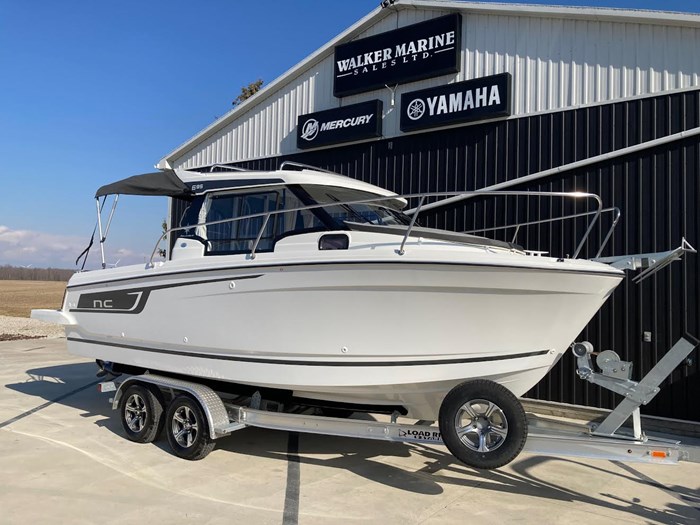 2023 Jeanneau NC 695 Photo 3 sur 20