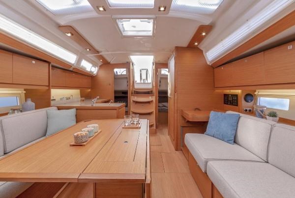 2022 Dufour Yachts 390 Grand Prix Package Photo 15 sur 30