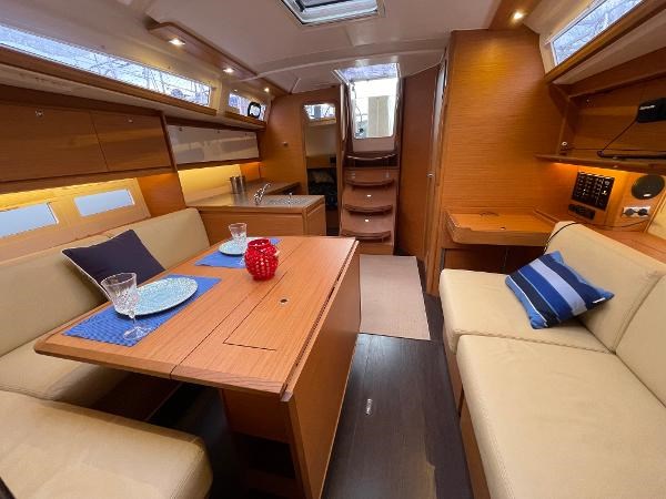 2022 Dufour Yachts 390 Grand Prix Package Photo 13 sur 30