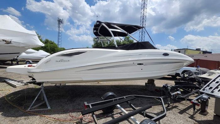 2013 Sea Ray 300 SDX Photo 11 of 40