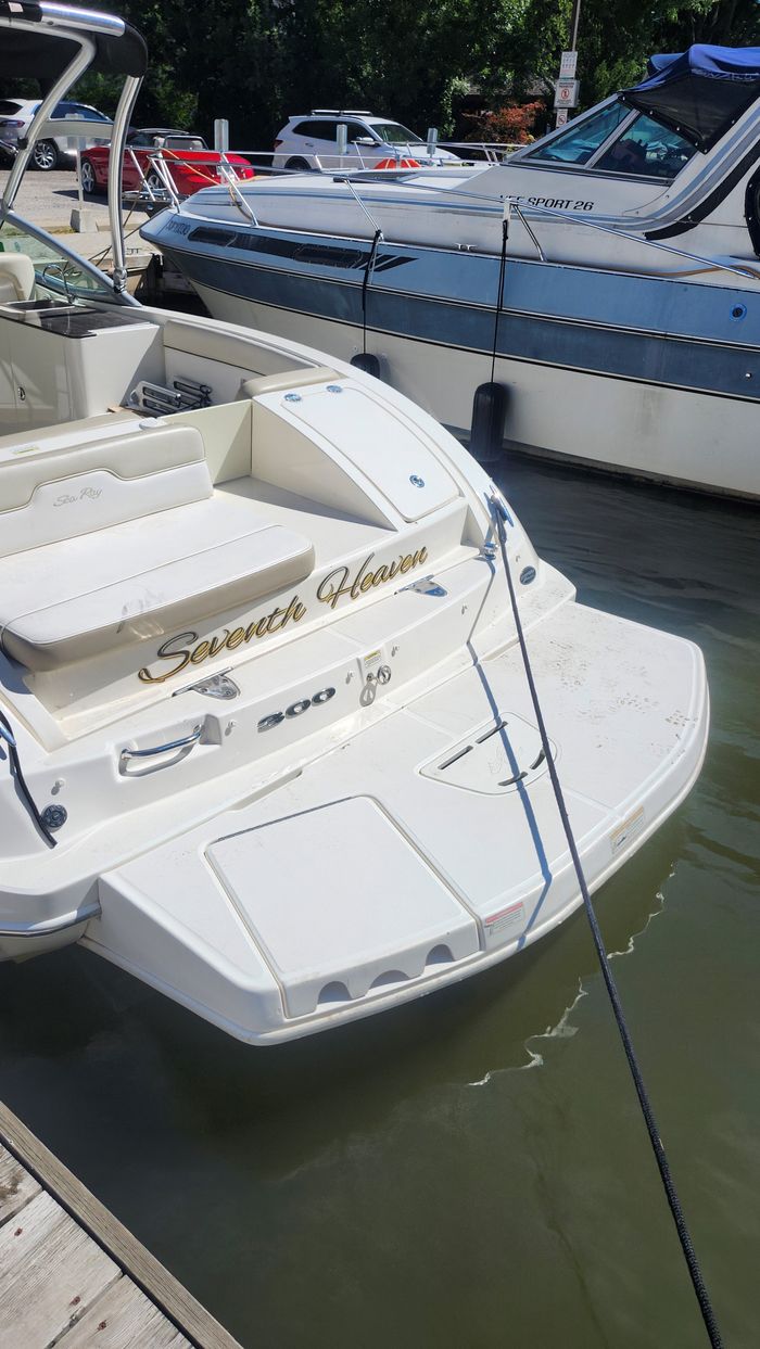 2013 Sea Ray 300 SDX Photo 7 of 40