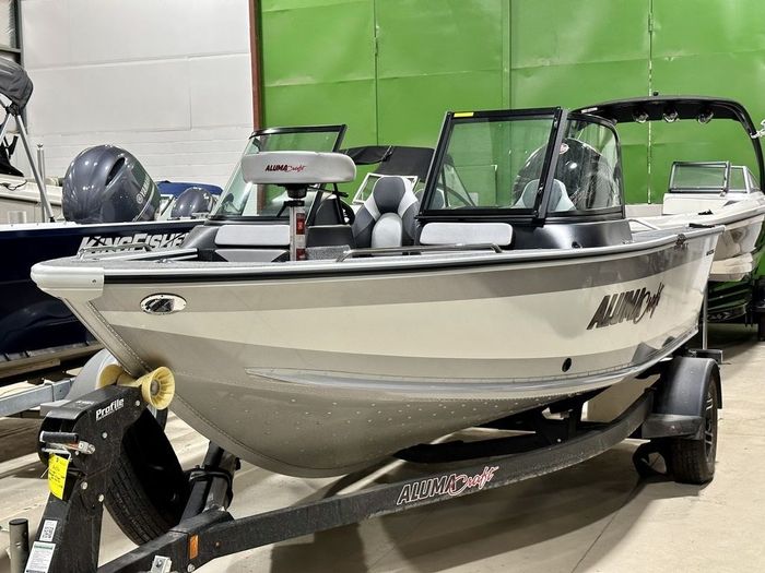 Alumacraft Trophy 175 2023 New Boat for Sale in Kenora, Ontario