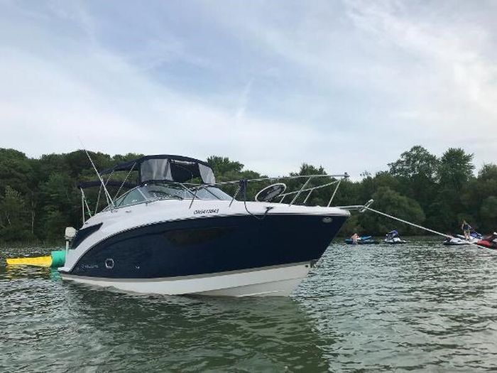 2016 Regal 260 Express Photo 3 of 52