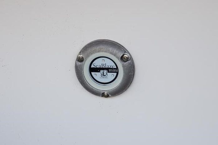 2016 Regal 260 Express Photo 9 of 52