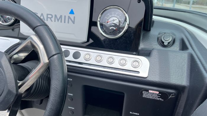 2023 Crownline 220 SS Photo 17 of 26