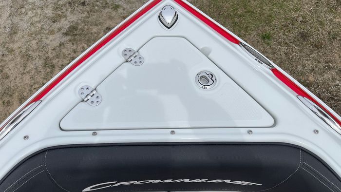 2023 Crownline 220 SS Photo 21 of 26