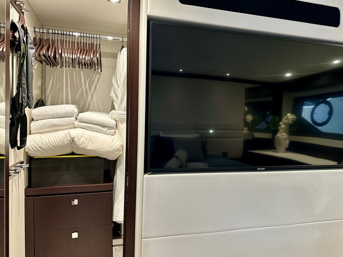 2020 Sunseeker Manhattan 66 Photo 25 of 61