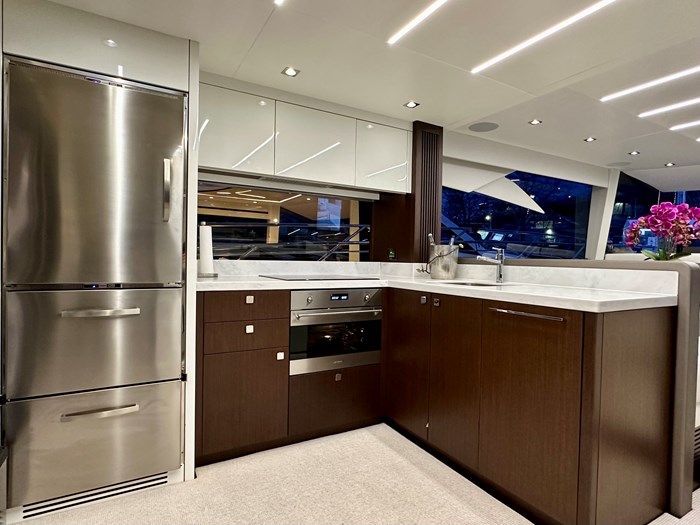2020 Sunseeker Manhattan 66 Photo 9 of 61