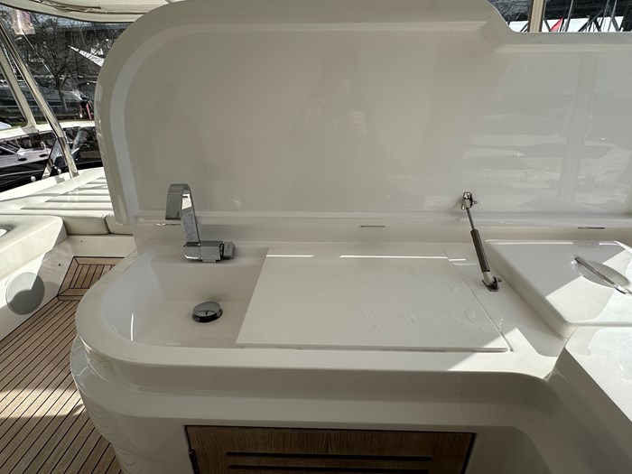 2020 Sunseeker Manhattan 66 Photo 48 of 61