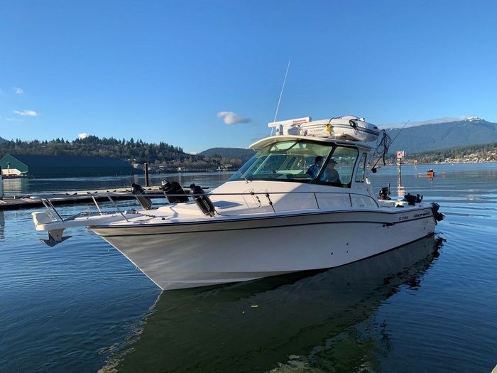 GradyWhite Express 330 2013 Used Boat for Sale in Abbotsford, British