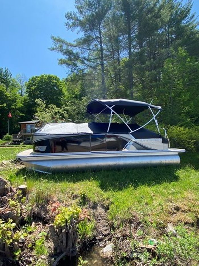 2023 Legend Q-SERIES COTTAGE SPORT PRO (BLACK EDITION) Photo 4 sur 30