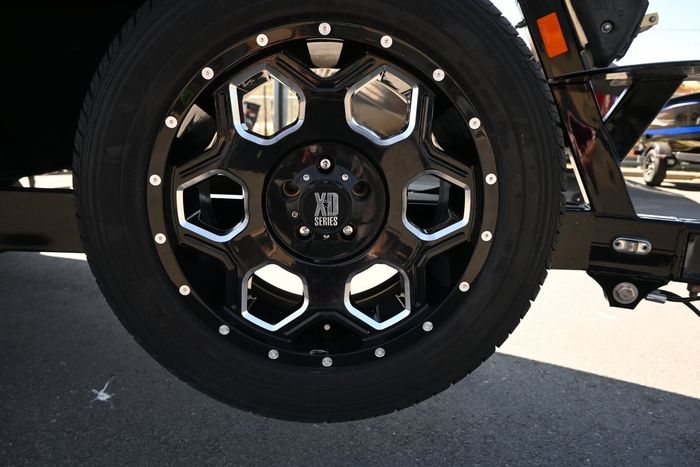 2017 Malibu M235 Photo 29 of 29