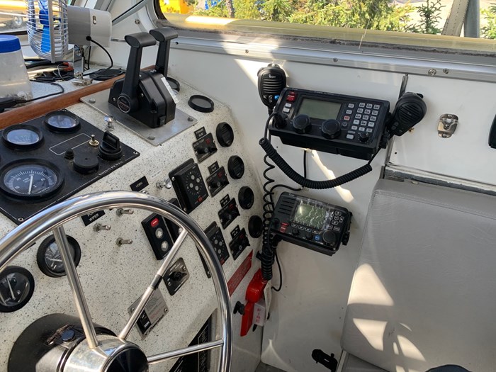 1998 MetalCraft Marine Kingston 38 Photo 17 sur 40