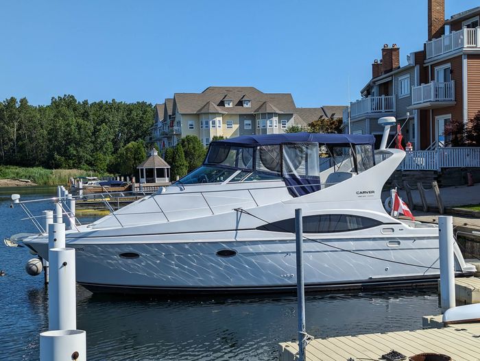 2000 Carver 350 Mariner Photo 7 sur 129