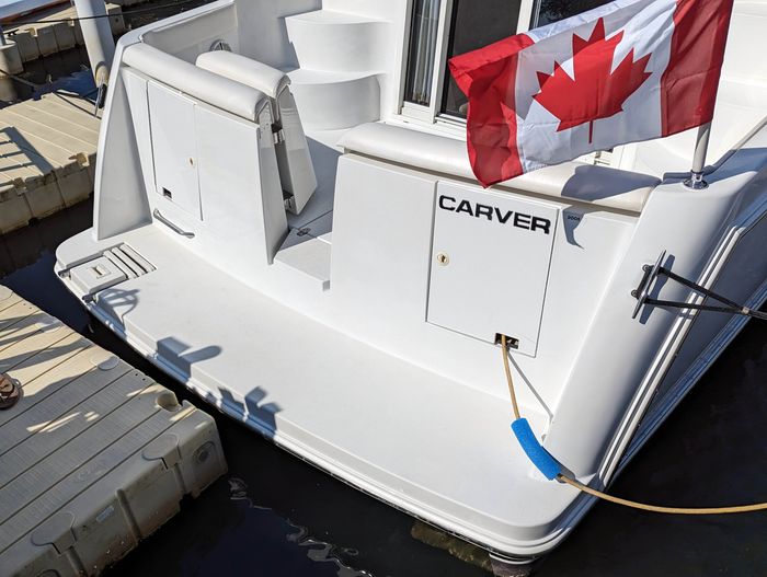 2000 Carver 350 Mariner Photo 13 sur 129