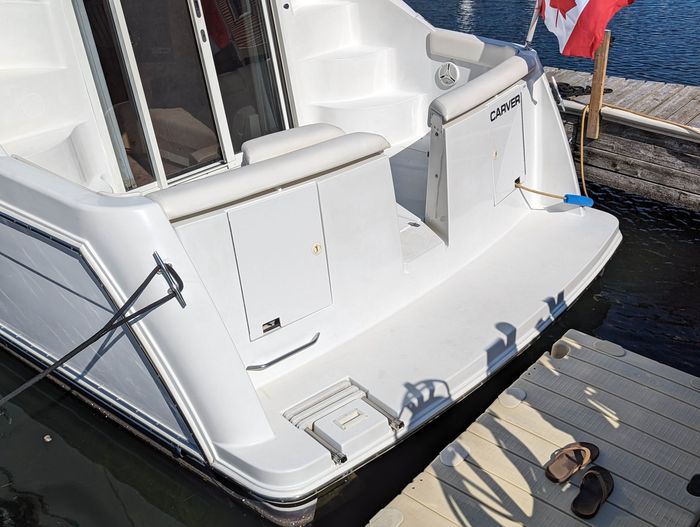 2000 Carver 350 Mariner Photo 14 sur 129