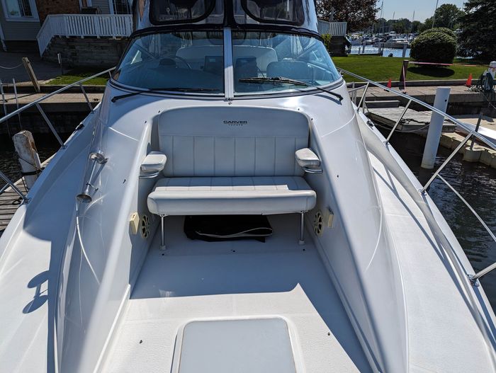 2000 Carver 350 Mariner Photo 36 sur 129