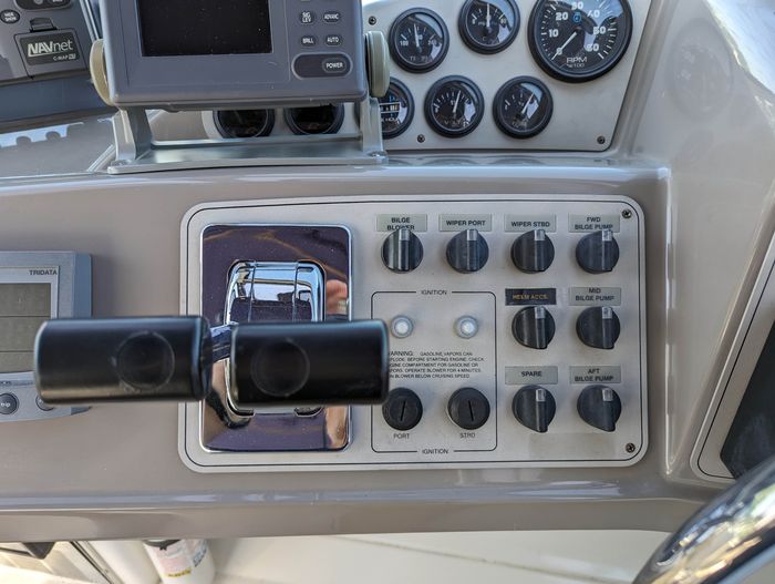 2000 Carver 350 Mariner Photo 54 sur 129