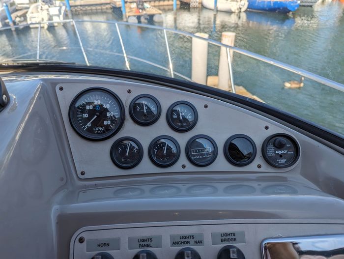 2000 Carver 350 Mariner Photo 58 sur 129