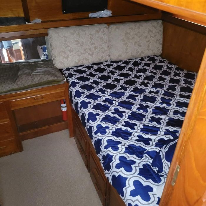 1988 Prowler 10M Photo 30 of 36