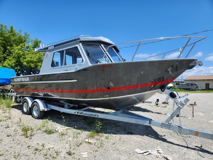 KingFisher Escape 2425 Hard Top in Sterling Grey 2024 New Boat for Sale