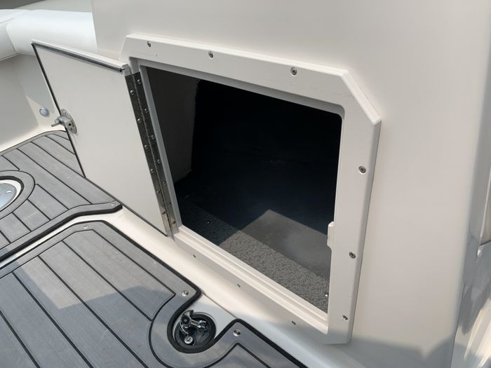 2025 Starcraft SVX 190 Full Windshield Deck Boat Blue Suzuki DF15 Photo 25 sur 30