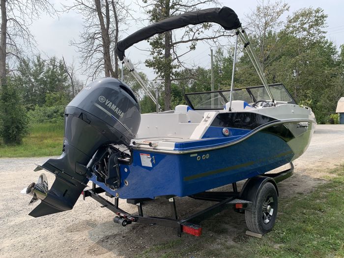 2025 Starcraft SVX 190 Full Windshield Deck Boat Blue Suzuki DF15 Photo 6 sur 30