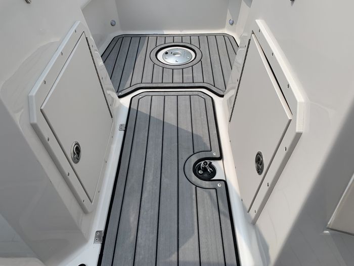 2025 Starcraft SVX 190 Full Windshield Deck Boat Blue Suzuki DF15 Photo 23 sur 30