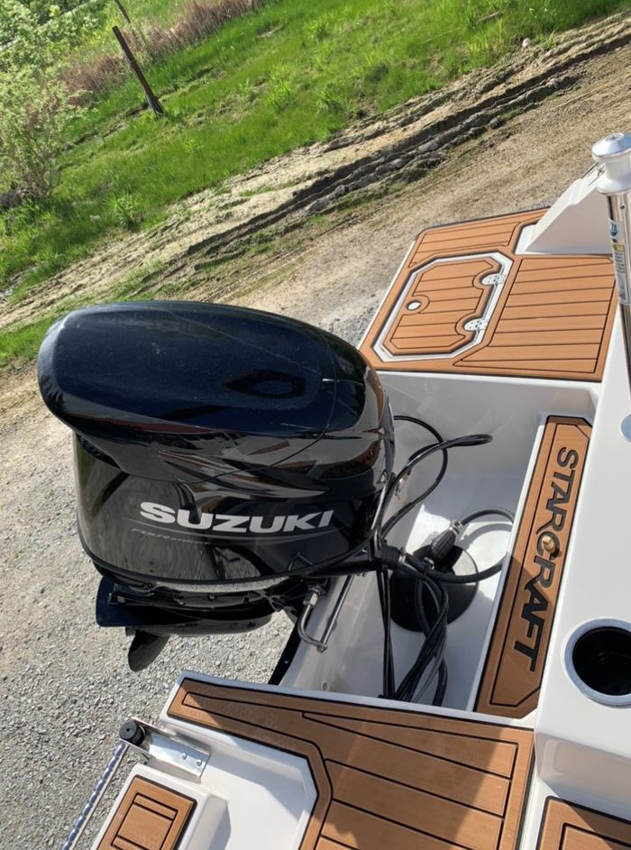 2025 Starcraft SVX 171 Deck Boat Blueberry Suzuki DF115 Four Stro Photo 6 of 18