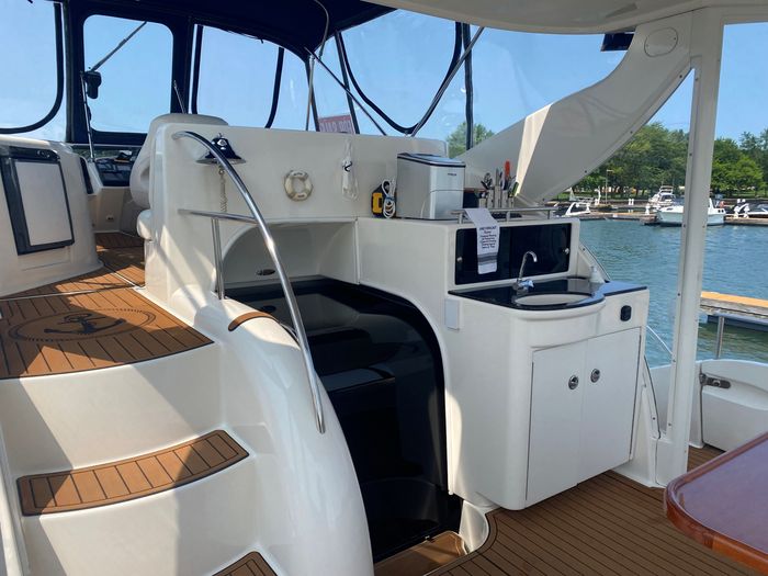 Meridian 459 2008 Used Boat for Sale in Peterborough, Ontario