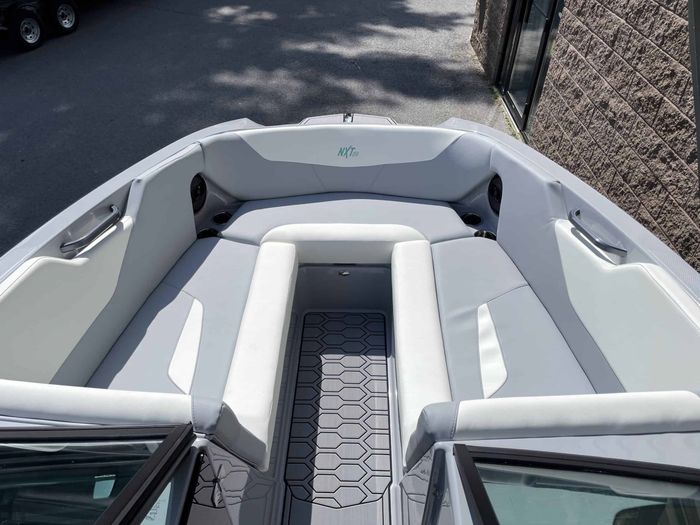 2024 MasterCraft NXT24 Photo 11 of 15