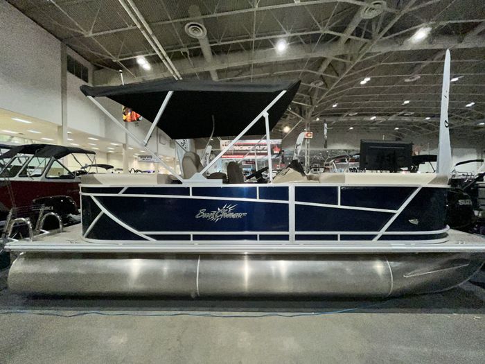2026 SunChaser Geneva Cruise 20 LR DH PTS Tritoon Blue Suzuki DF1 Photo 1 of 16
