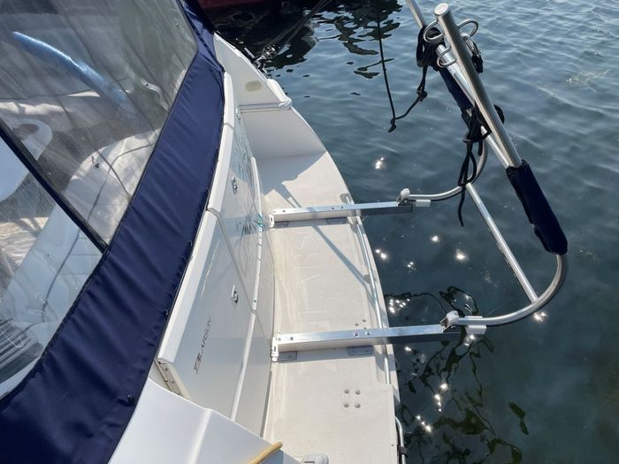 1995 Larson Cabrio 310 Photo 4 of 22