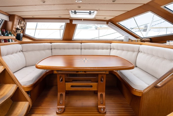 1998 Nauticat 515 Photo 3 sur 11