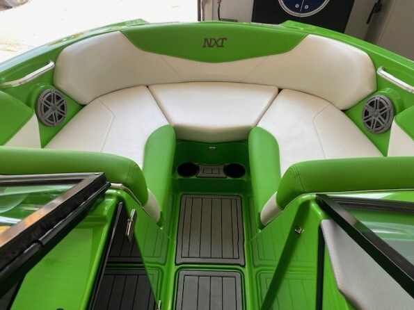 2015 Mastercraft NXT20 5.7L Photo 6 sur 9