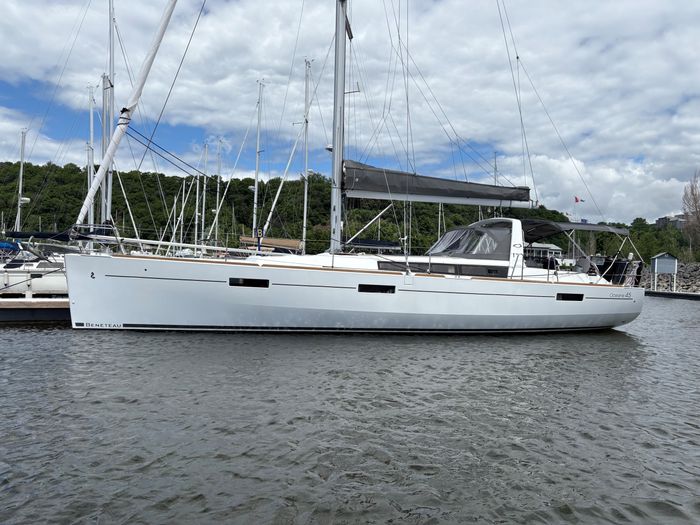 2013 Beneteau Oceanis 45 Photo 1 of 40
