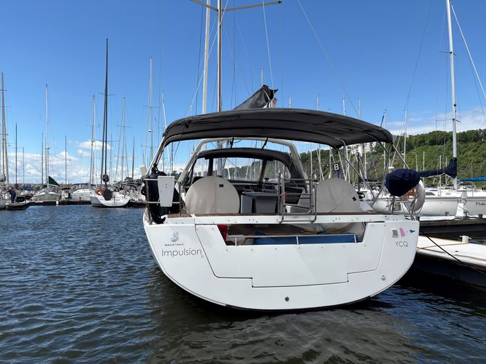 2013 Beneteau Oceanis 45 Photo 5 of 40