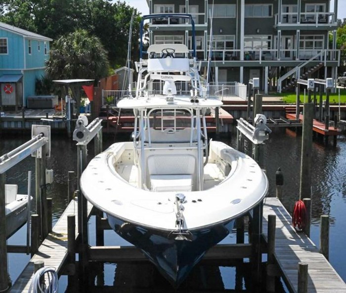 2009 Hydra-Sports Sport Fish Photo 2 sur 17
