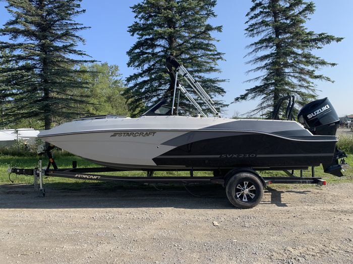 2024 Starcraft SVX 210 OB Deck Boat Charcoal/Black Suzuki DF200 F Photo 1 of 34