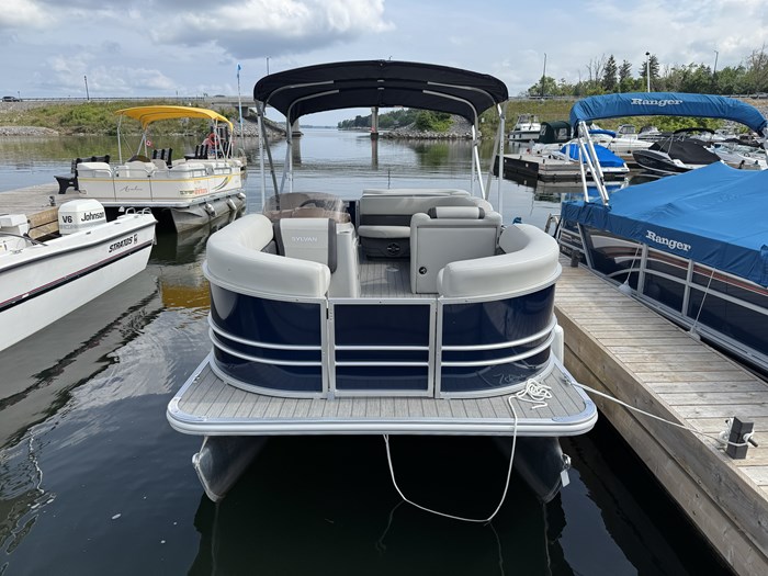 2024 Sylvan Mirage Cruise 820 LZ Photo 3 sur 25